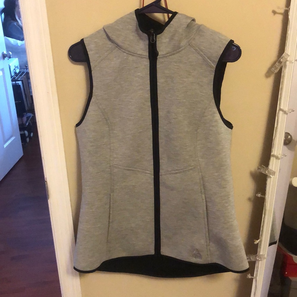 Hooded vest